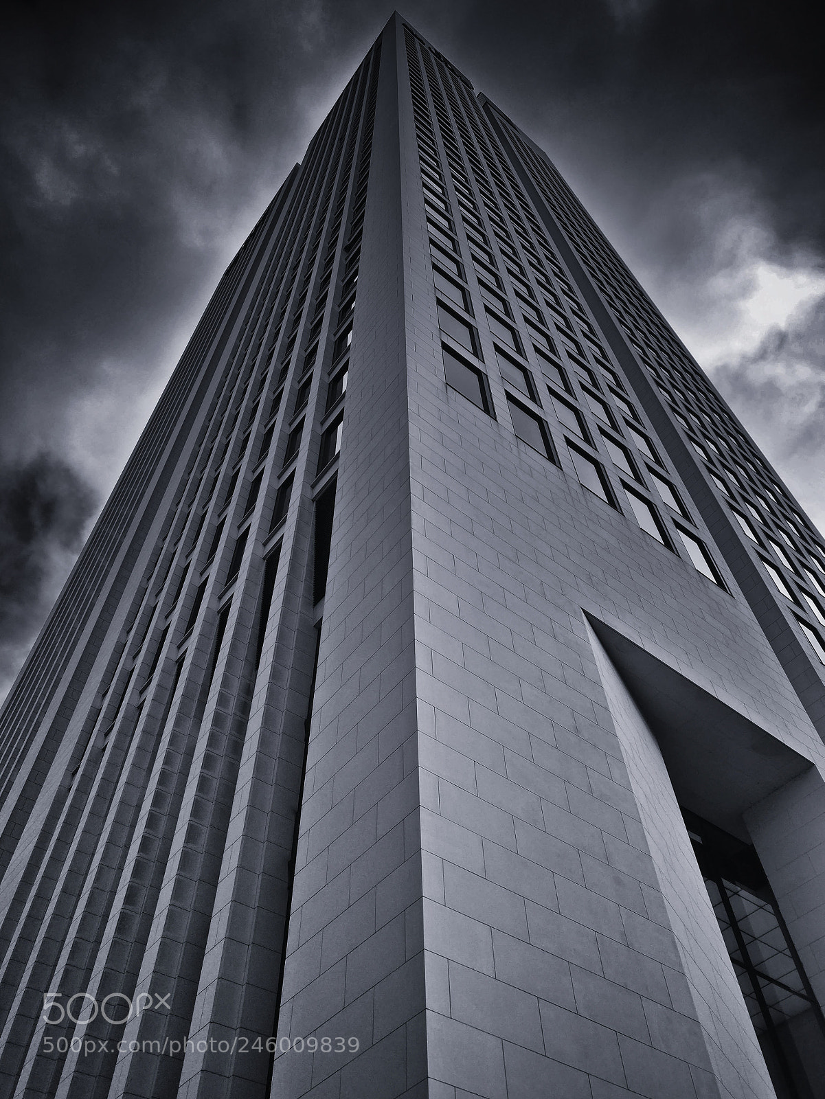 OnePlus A3003 sample photo. Frankfurt: opernturm photography