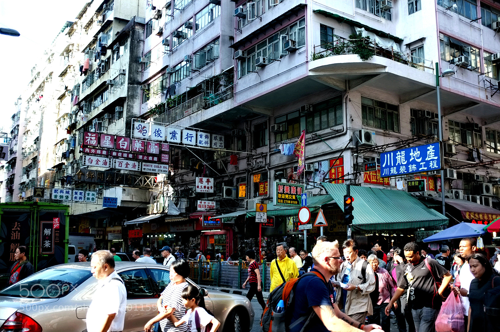Fujifilm FinePix X100 sample photo. Sham shui po cross photography