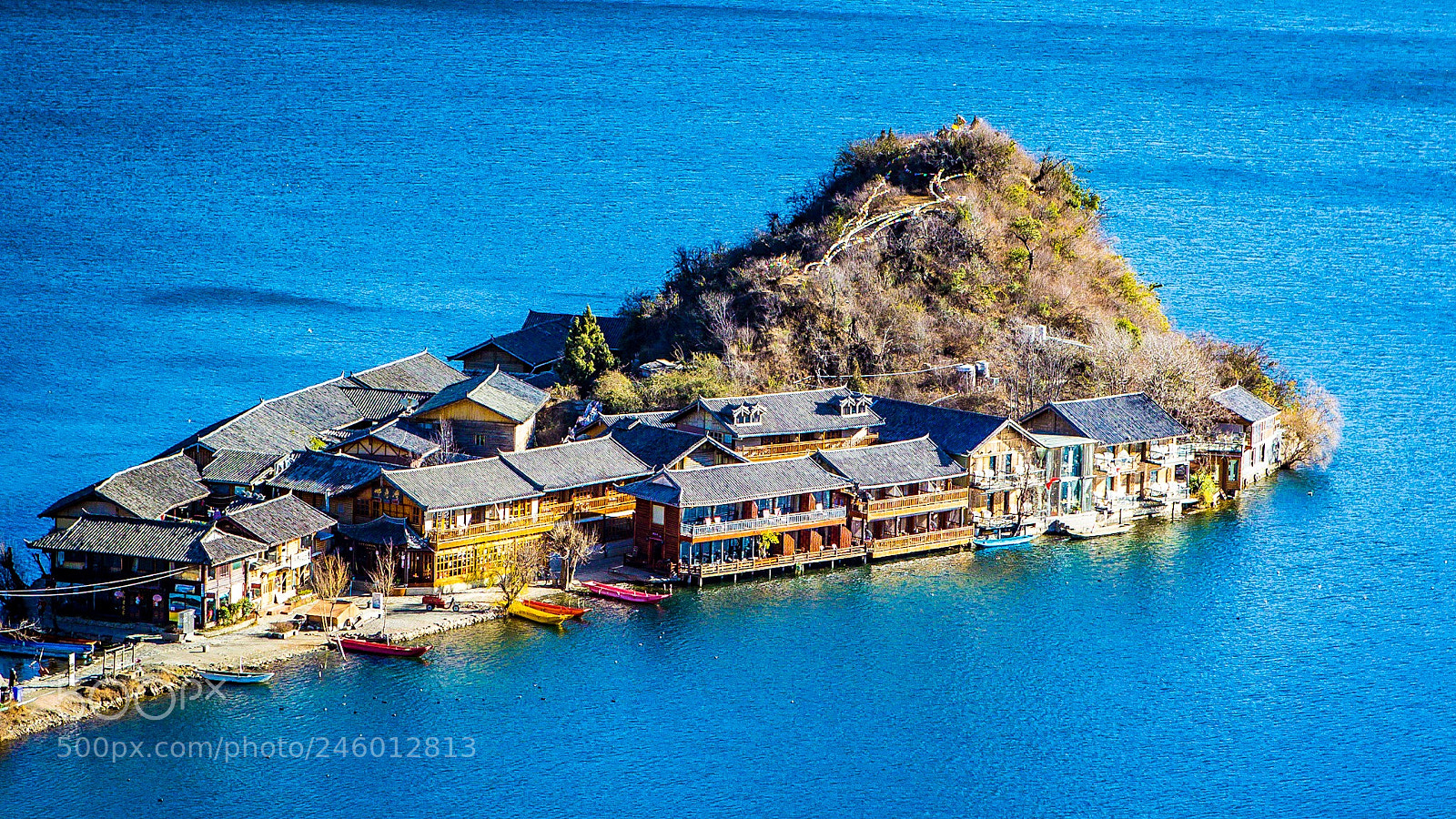 Canon EOS 7D Mark II sample photo. Island photography