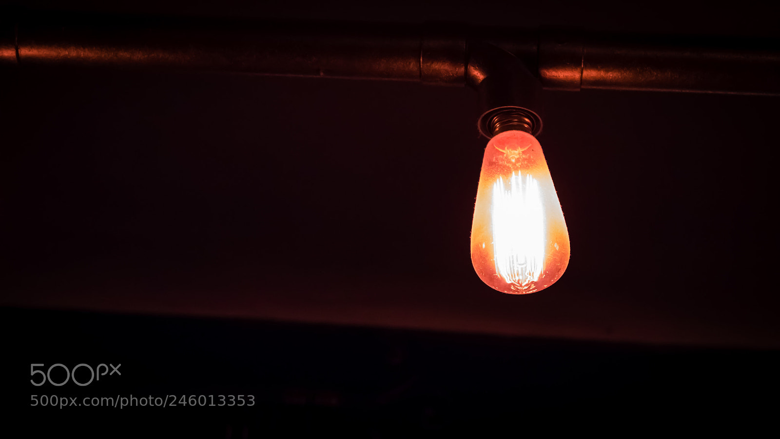 Canon EOS 750D (EOS Rebel T6i / EOS Kiss X8i) sample photo. Light in the dark photography