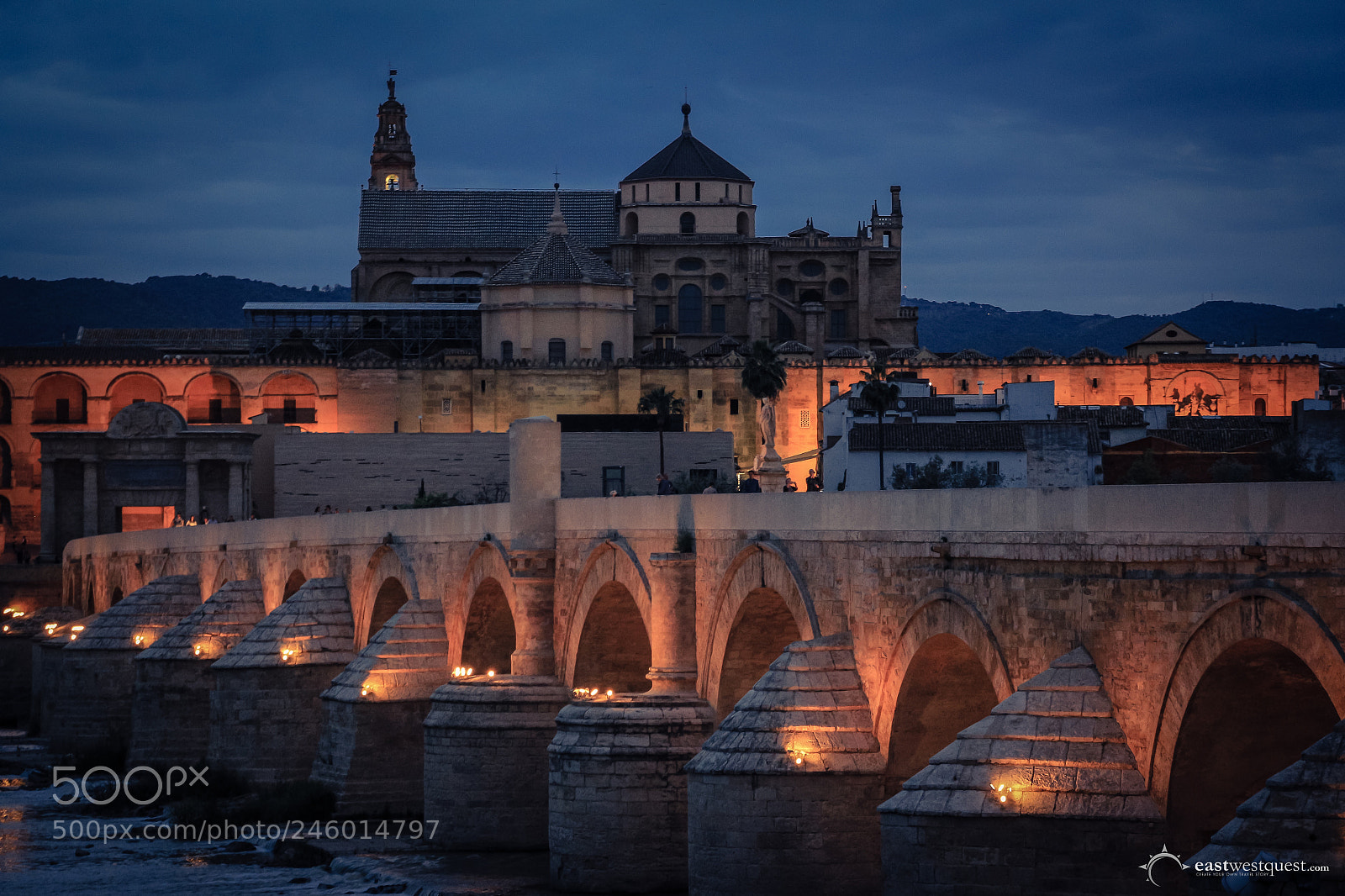 Canon EOS 700D (EOS Rebel T5i / EOS Kiss X7i) sample photo. Roman bridge of cordoba photography