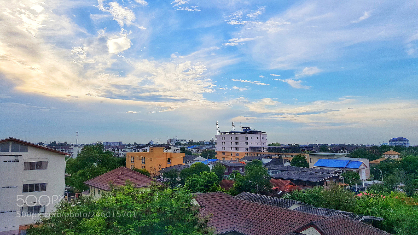 Samsung Galaxy Note5 sample photo. Ctyscape. photography