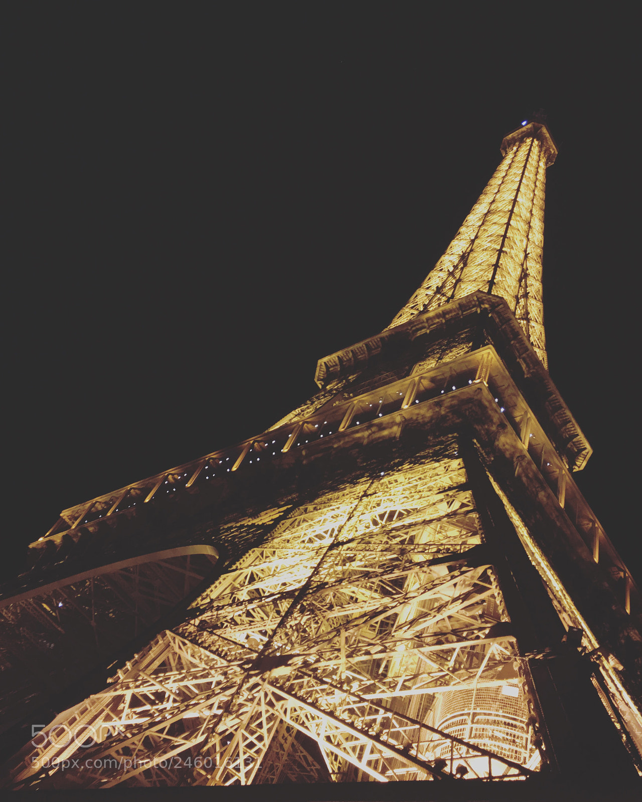 Apple iPhone 6s sample photo. Eiffel tower ❤️ amour ❤️ photography