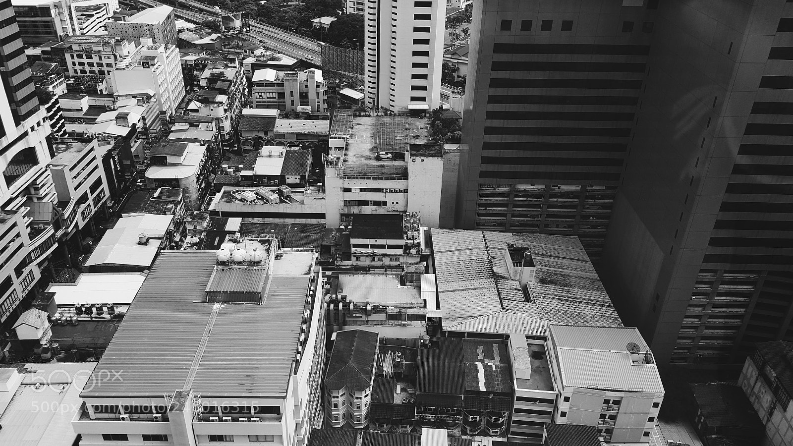 Samsung Galaxy Note5 sample photo. B w building in photography