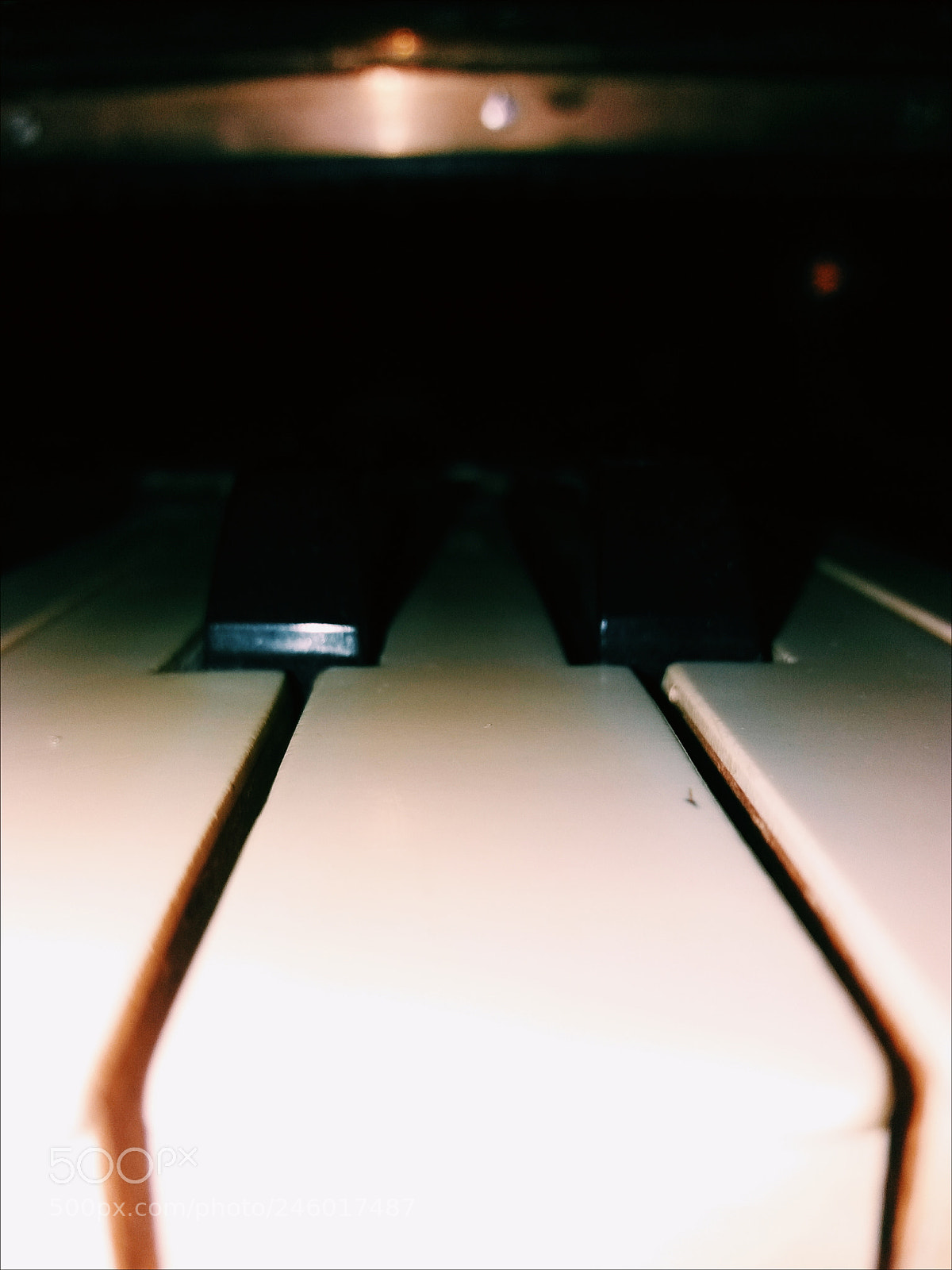 Samsung Galaxy J5(2016) sample photo. Piano photography
