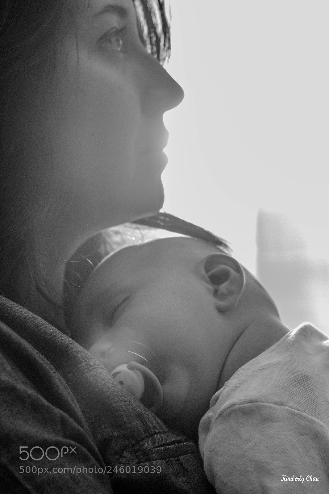 Canon EOS 100D (EOS Rebel SL1 / EOS Kiss X7) sample photo. Mother and baby photography