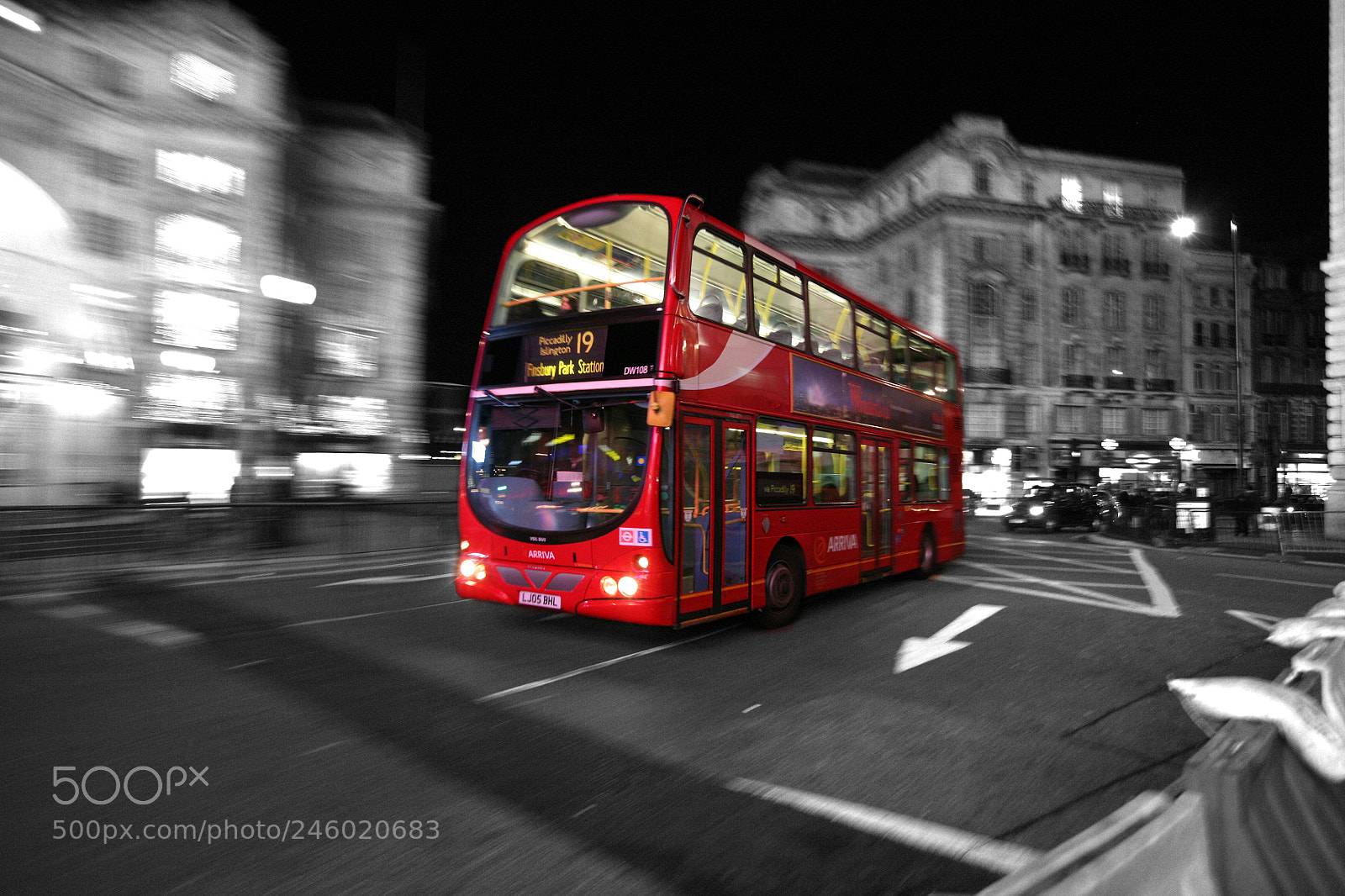 Canon EOS 5D sample photo. London nightbus photography