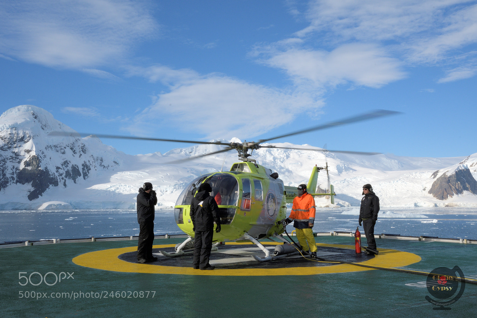 Nikon D500 sample photo. Expedition heli-crew photography