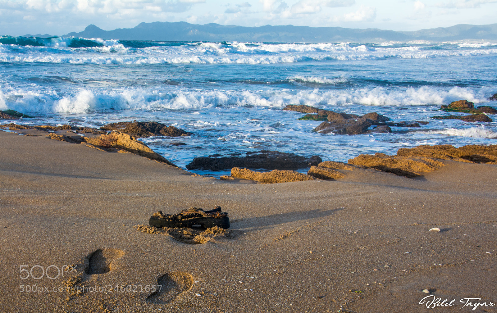 Nikon D5200 sample photo. Footprint on the beach photography