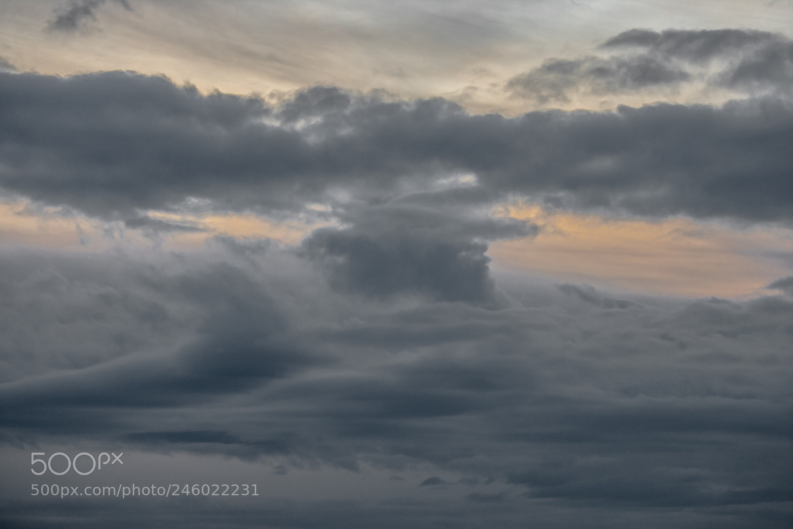 Canon EOS-1Ds Mark II sample photo. Garrigues cloudscape photography
