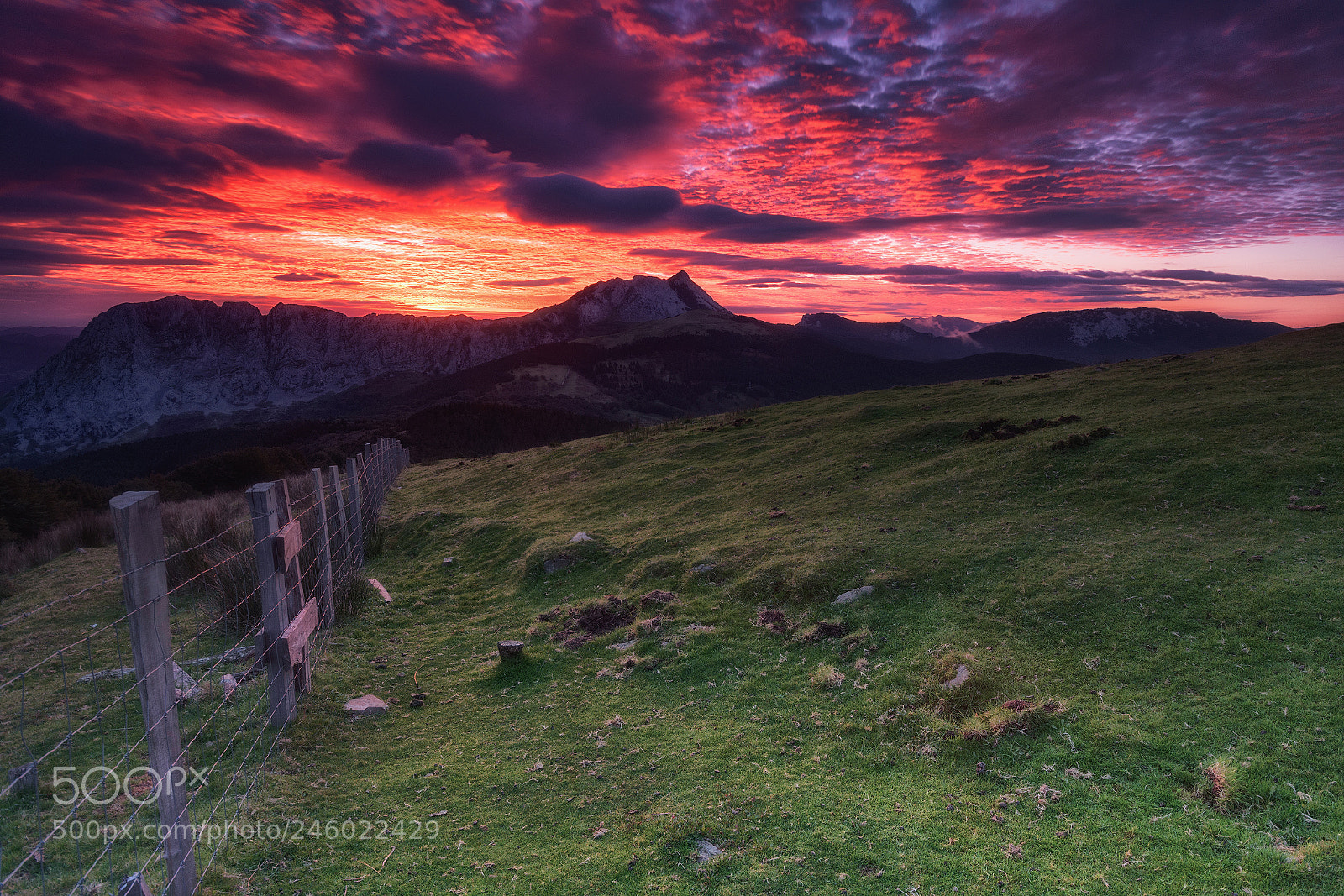 Nikon D7200 sample photo. Amanecer en monte saibigain. photography