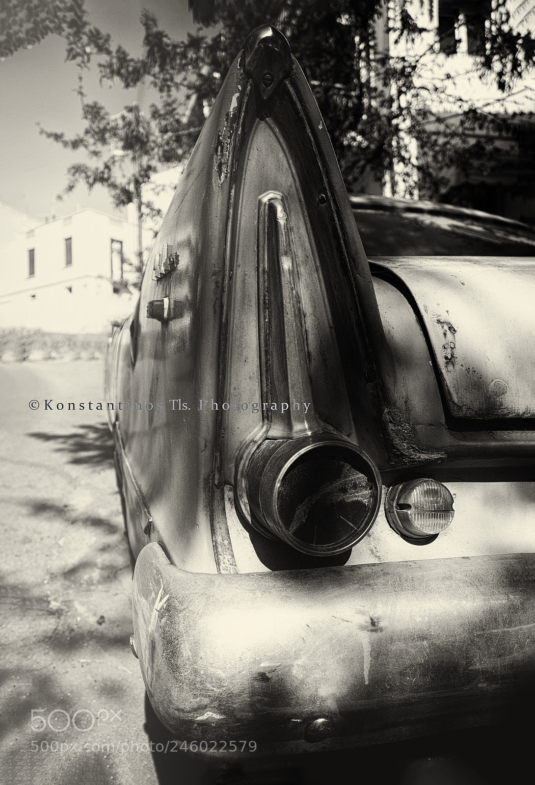Canon EOS 600D (Rebel EOS T3i / EOS Kiss X5) sample photo. Rust never sleeps... photography