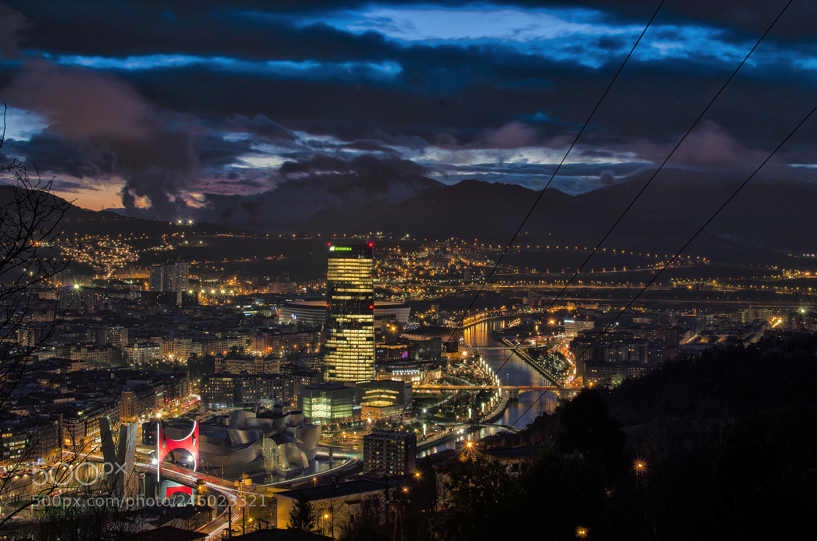 Nikon D5100 sample photo. Bilbao de noche photography