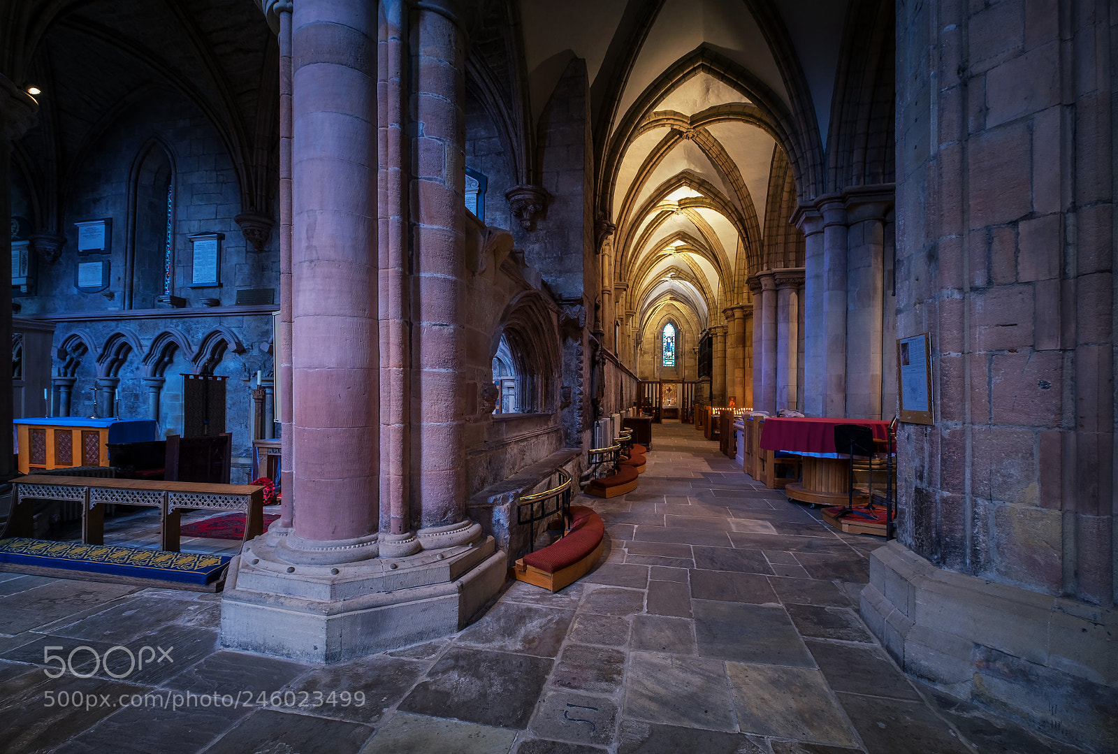 Fujifilm X-T1 sample photo. Alone in the abbey photography