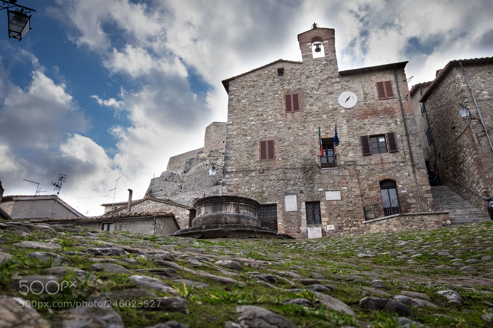 Fujifilm X-T10 sample photo. Castiglione d'orcia, toscana. photography