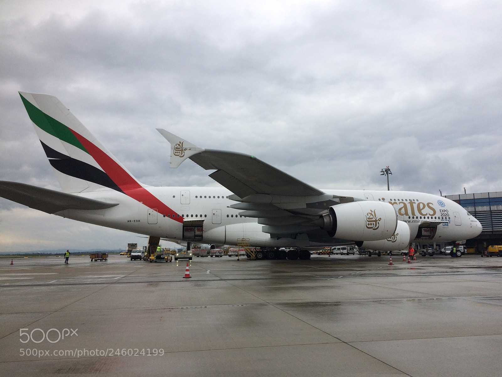 Apple iPhone 5s sample photo. Airbus 380 in vienna photography