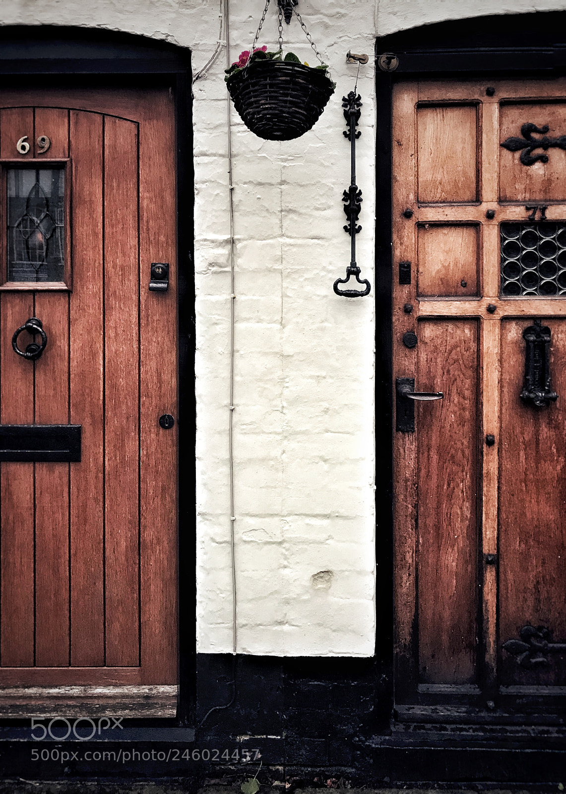 Apple iPhone 7 Plus sample photo. Fancy doors... photography