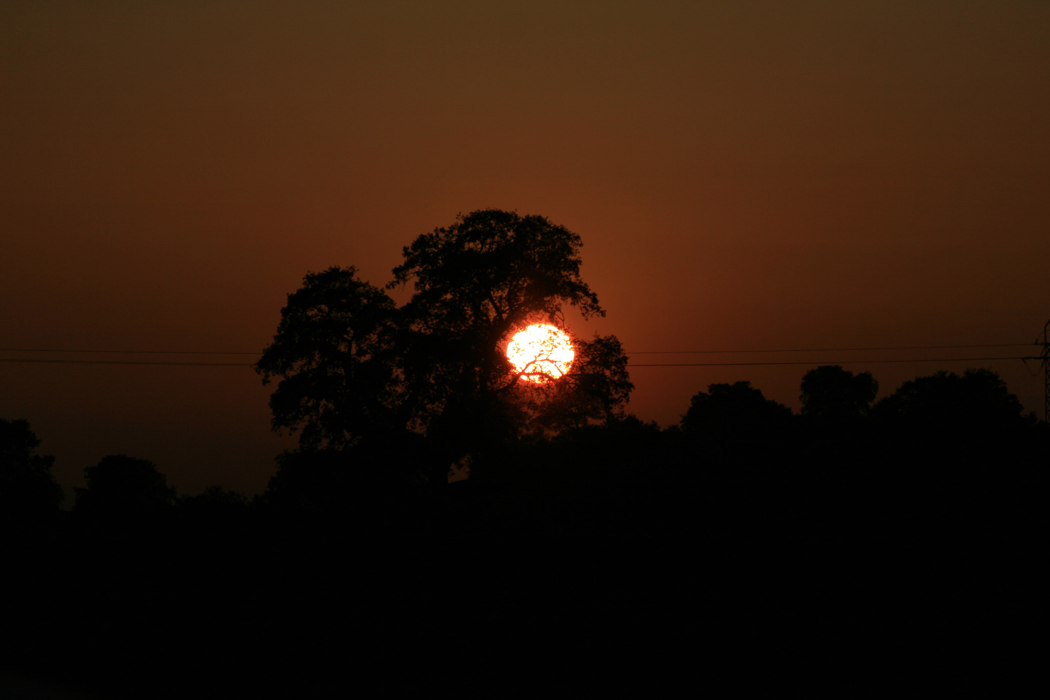 Canon EOS 400D (EOS Digital Rebel XTi / EOS Kiss Digital X) sample photo. Sunset photography