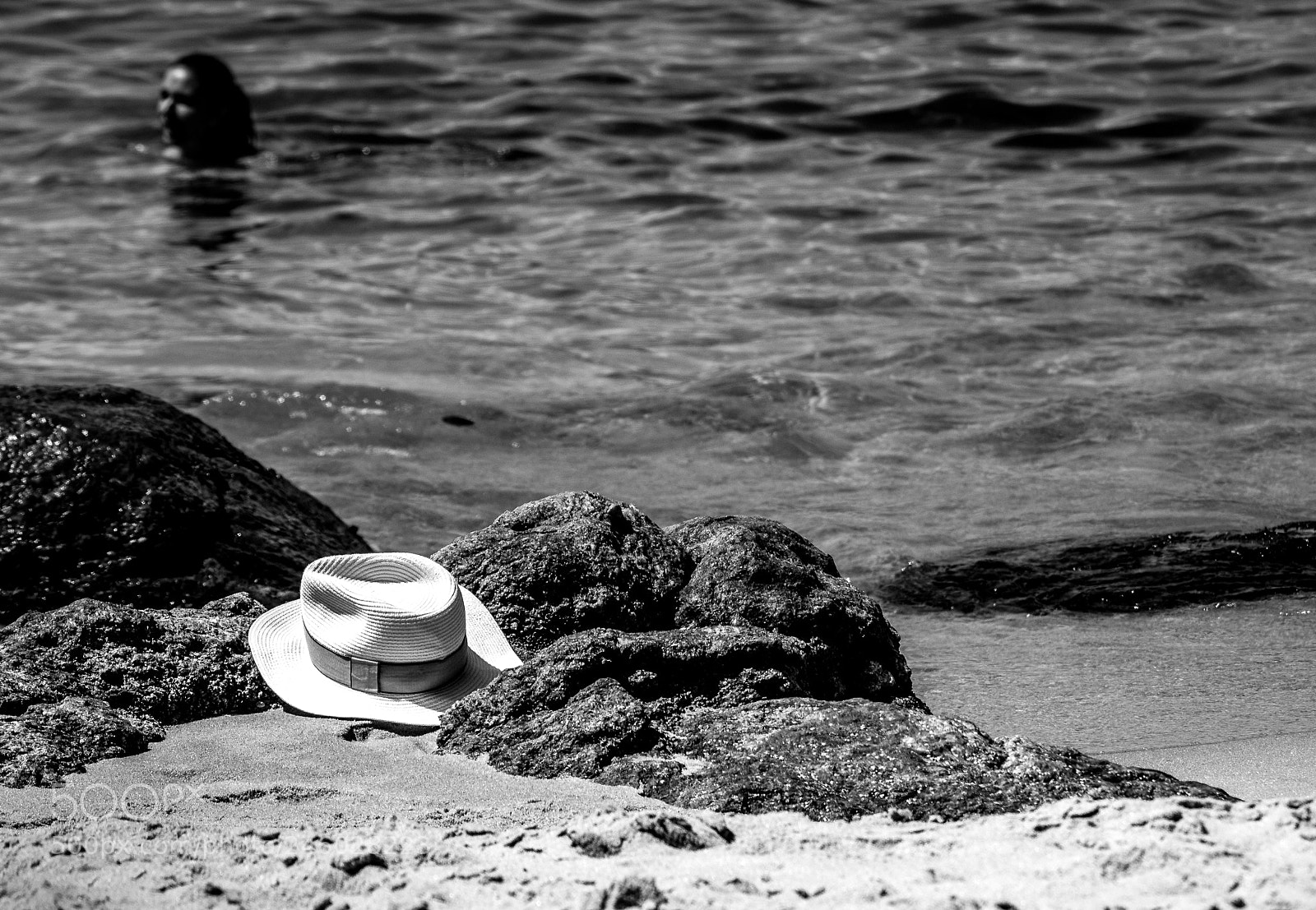 Canon EOS 1200D (EOS Rebel T5 / EOS Kiss X70 / EOS Hi) sample photo. Hat photography