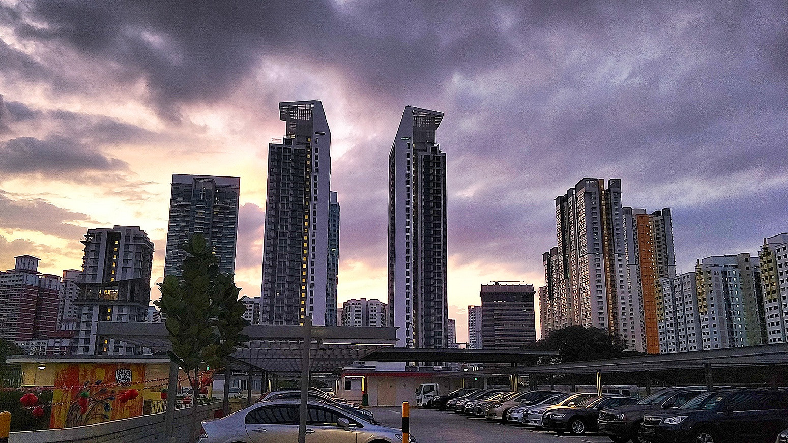 OPPO R9S PLUS sample photo. Sunset at tiong bahru market photography