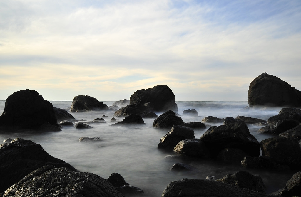 Nikon D3S sample photo. In the afternoon wave photography