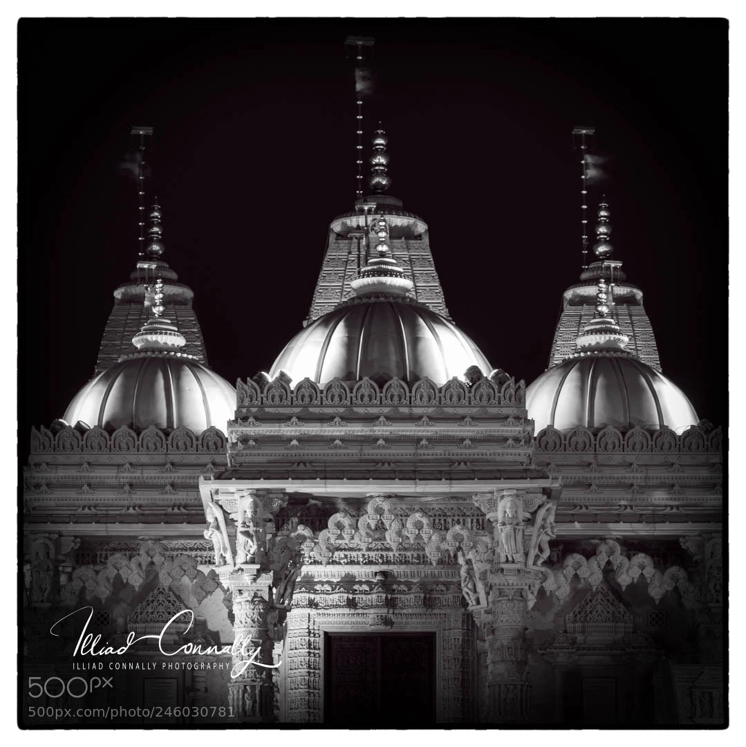 Sony a7R II sample photo. Night domes photography