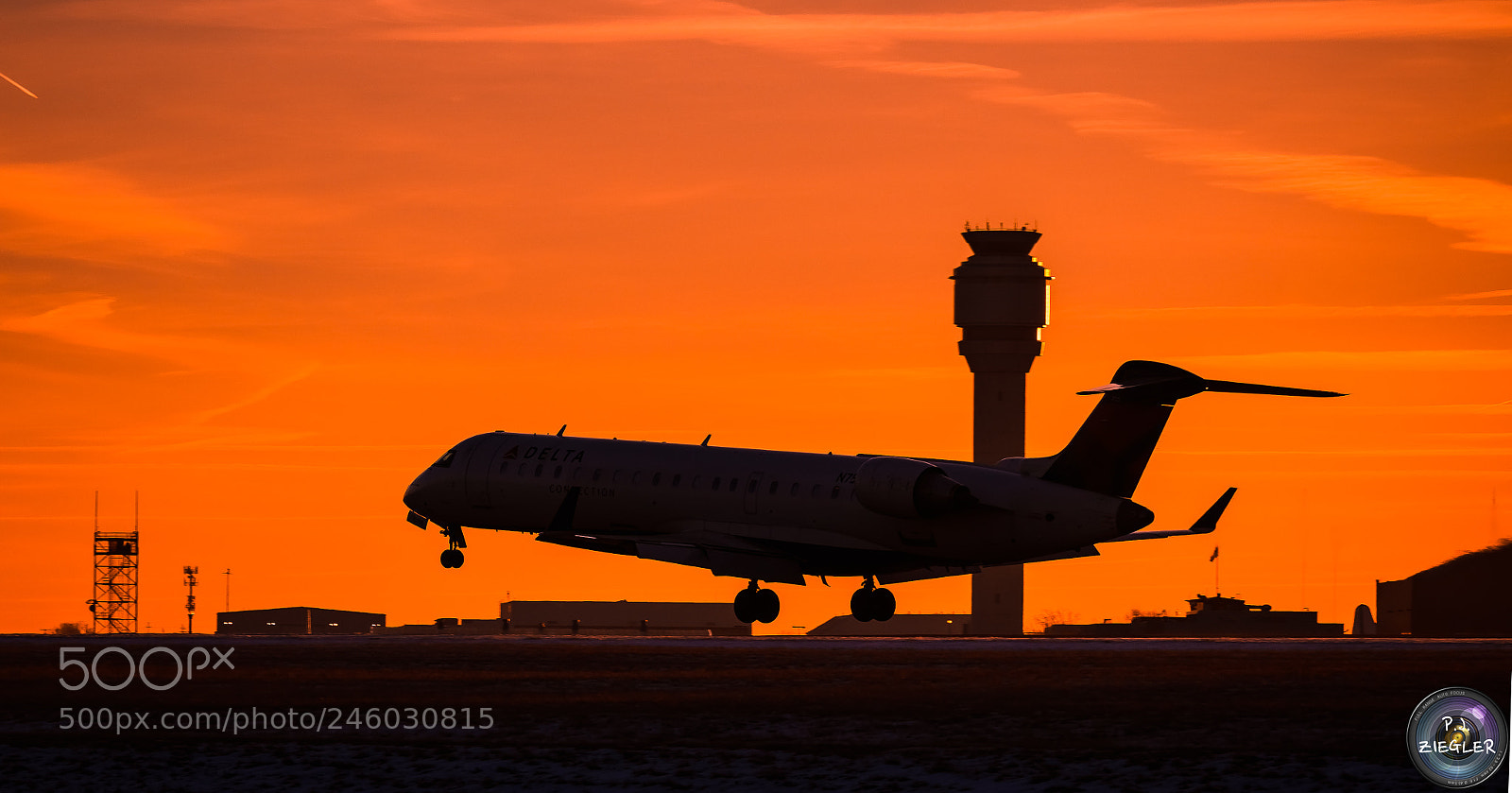 Nikon D500 sample photo. Wheels down at kcle photography
