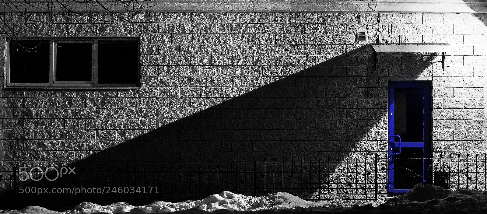 Sony SLT-A58 sample photo. Exit photography