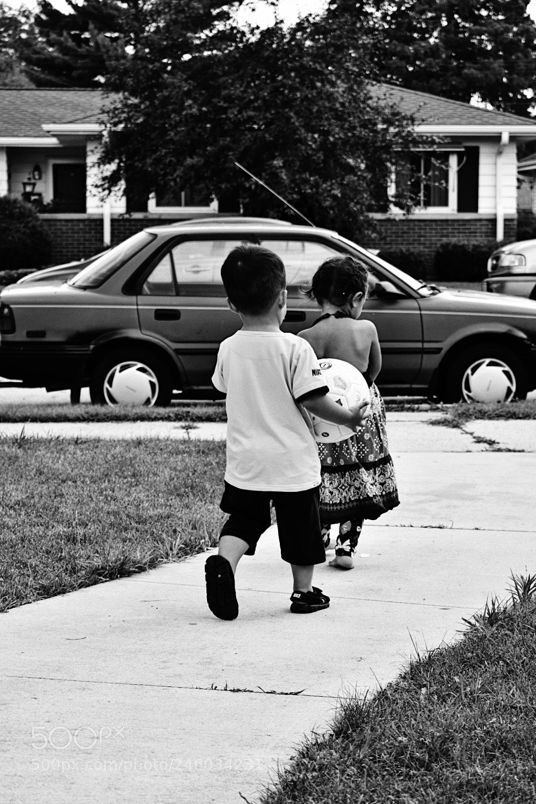 Nikon D3400 sample photo. Playing outside photography