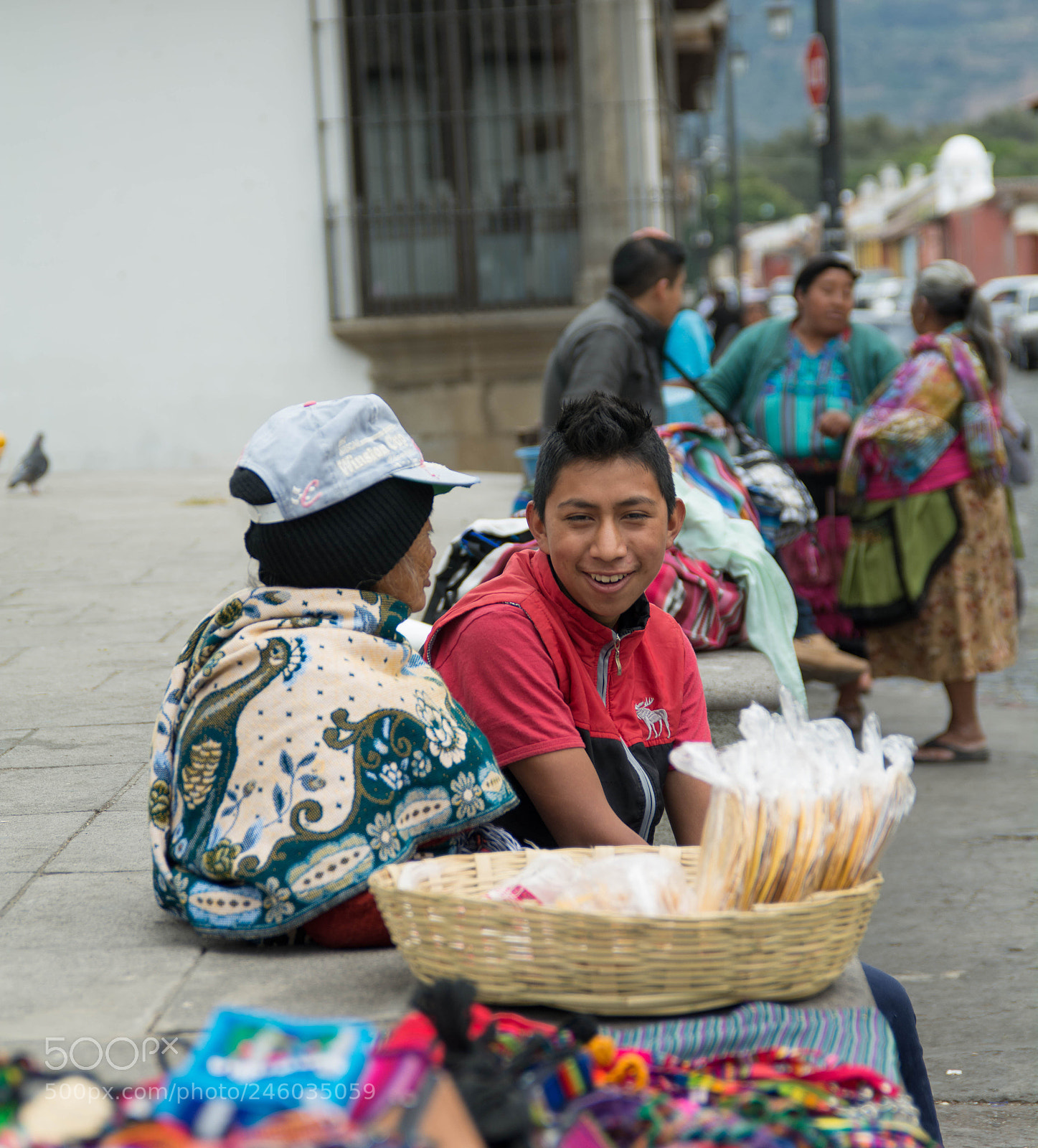 Nikon D7100 sample photo. Mother knows best. photography