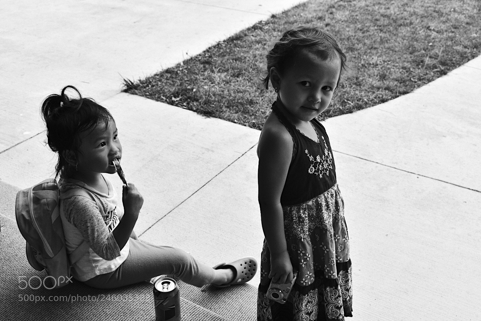 Nikon D3400 sample photo. Two girls photography