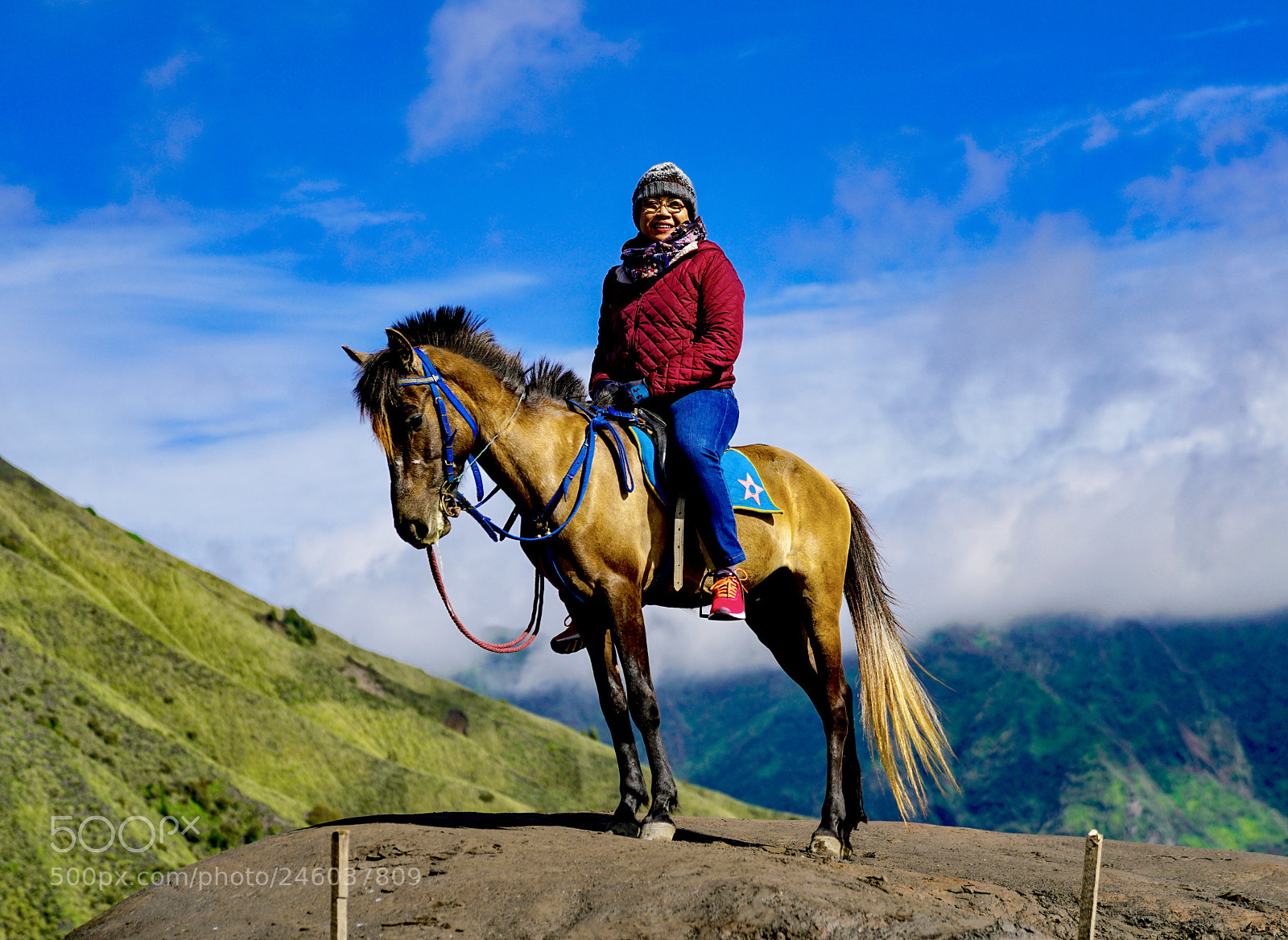 Sony a7R II sample photo. At the top of photography