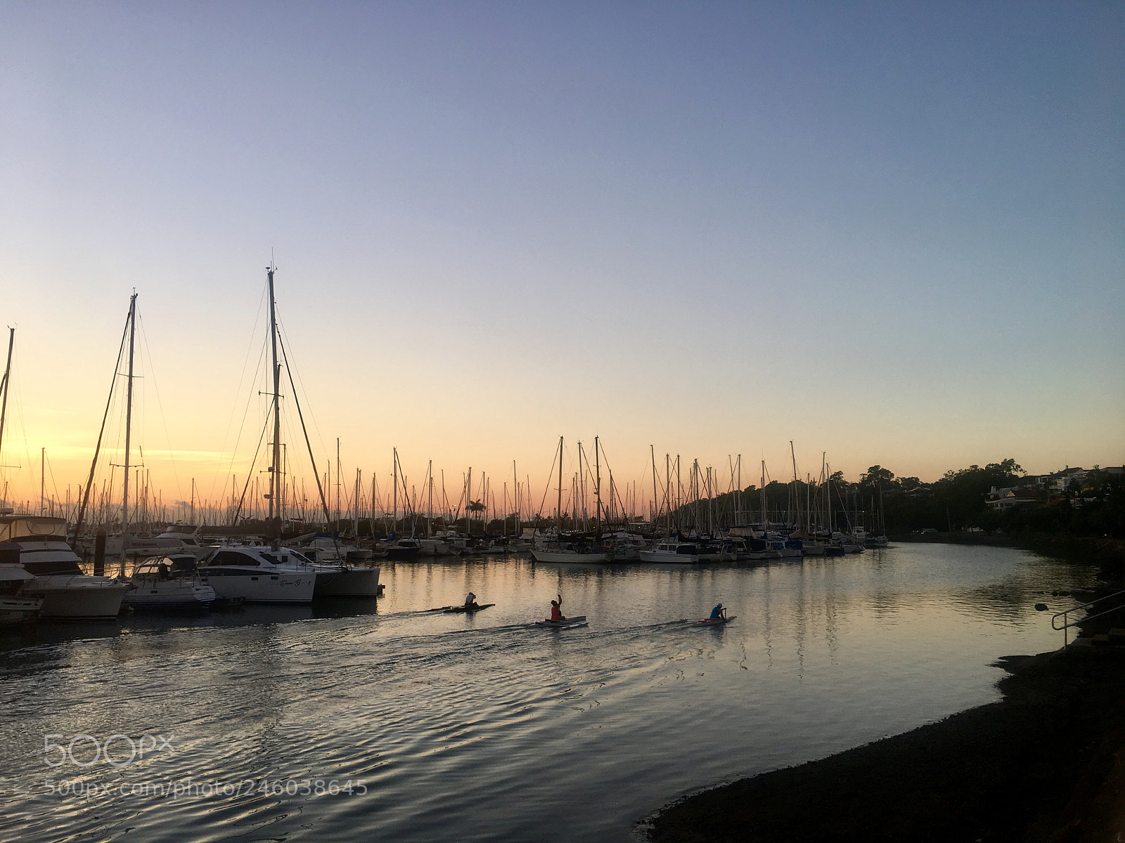 Apple iPhone 6s sample photo. Sunrise paddlers at manly photography