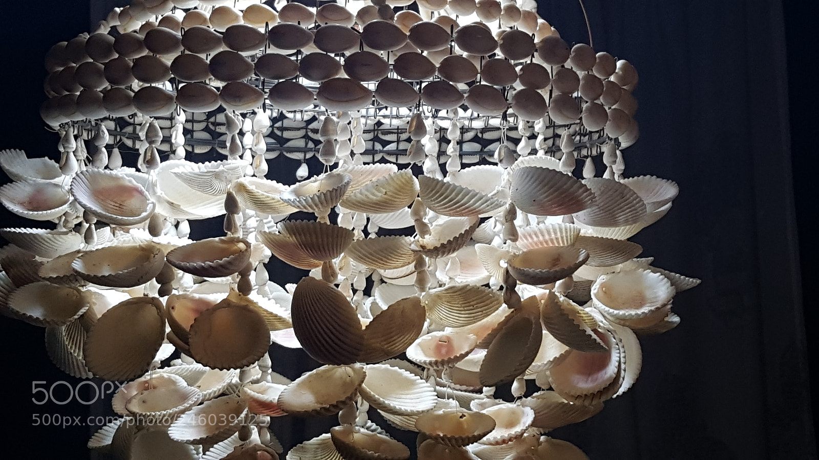 Samsung Galaxy Note5 sample photo. Seashell art lamp photography