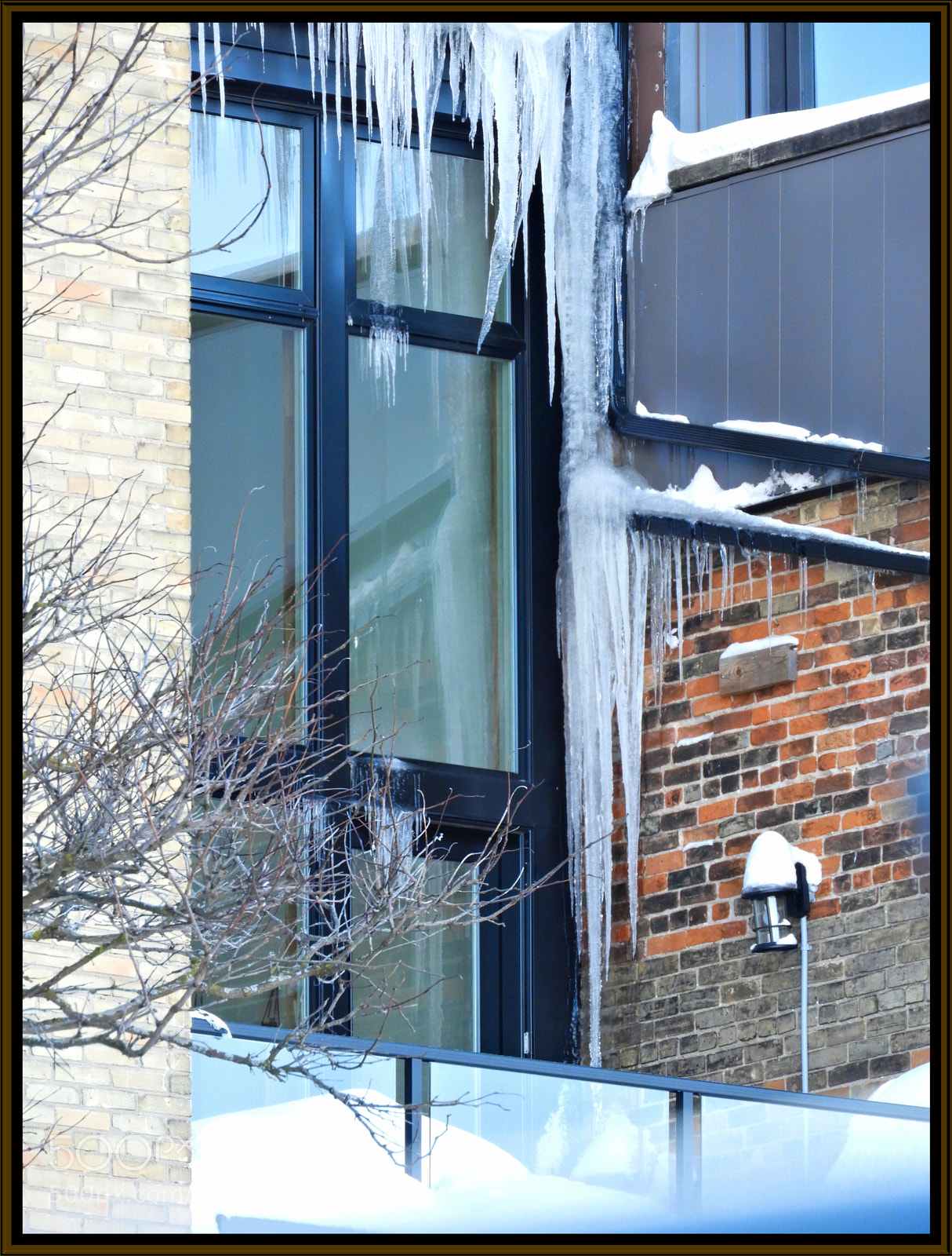 Nikon Coolpix B700 sample photo. Big icicles photography
