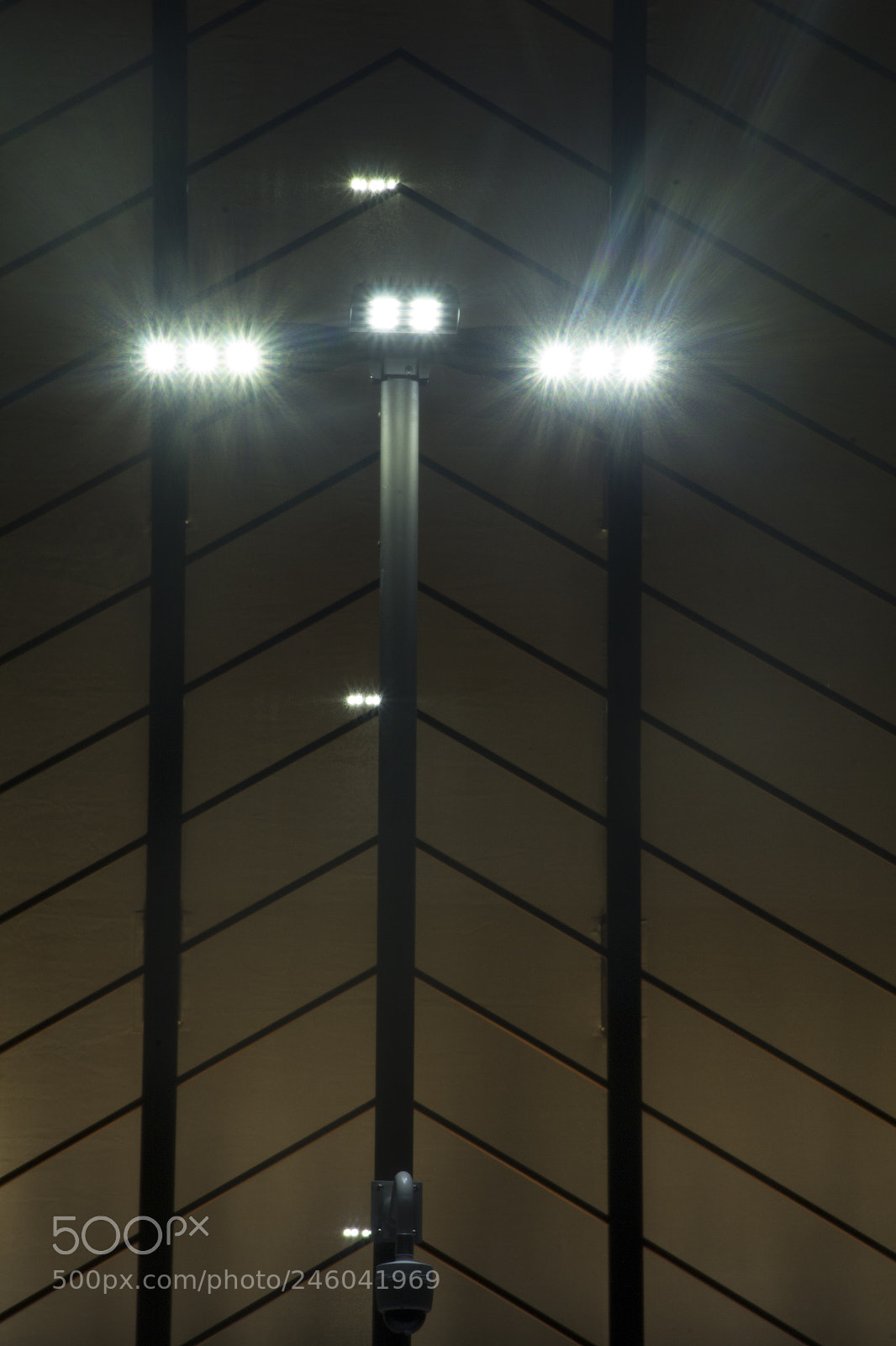 Canon EOS 1200D (EOS Rebel T5 / EOS Kiss X70 / EOS Hi) sample photo. Casino lighting. iluminaci n photography