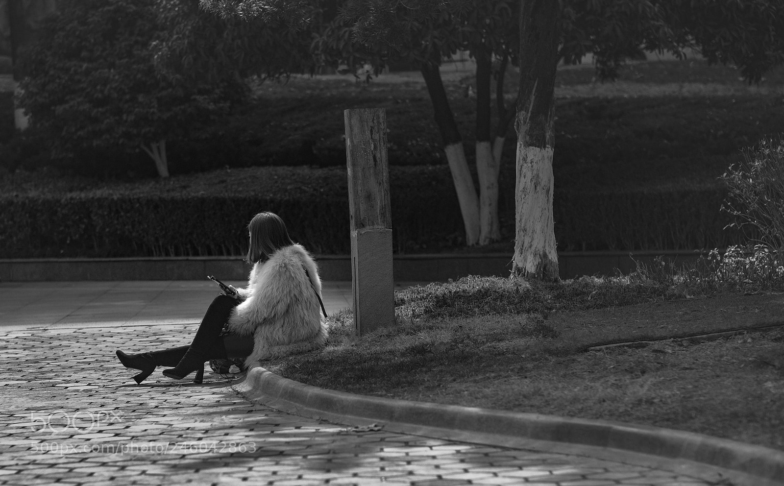 Fujifilm X-T2 sample photo. Hard sitting photography