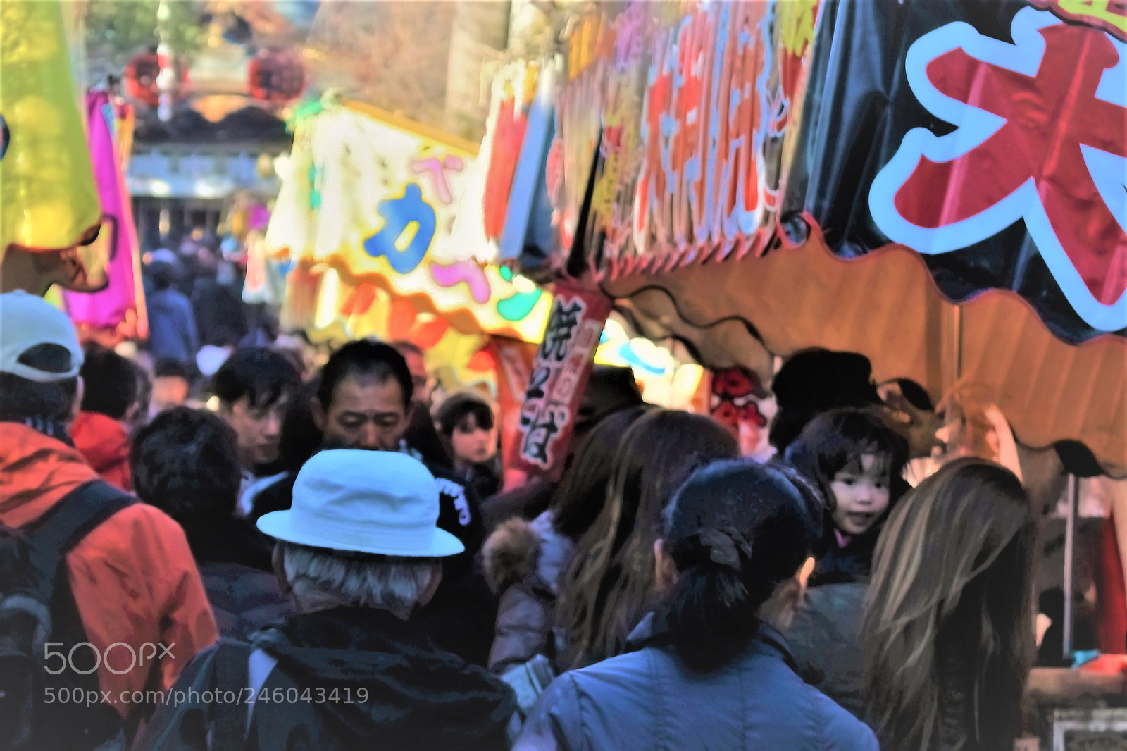 Canon EOS 100D (EOS Rebel SL1 / EOS Kiss X7) sample photo. Going engraved photography