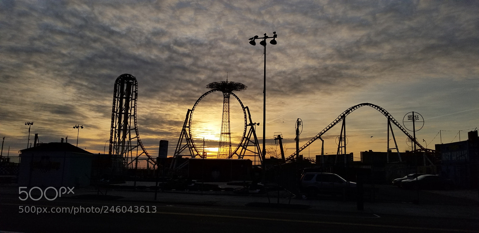 Samsung Galaxy S8+ sample photo. Shadows bringing out the photography