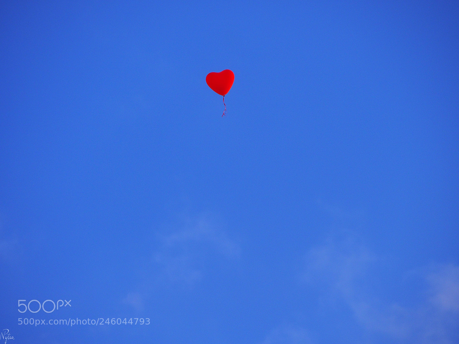 Olympus PEN E-PL5 sample photo. Love is in the photography