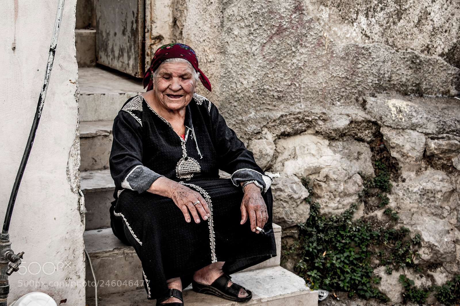 Canon EOS 700D (EOS Rebel T5i / EOS Kiss X7i) sample photo. Refugee camp old traditional photography