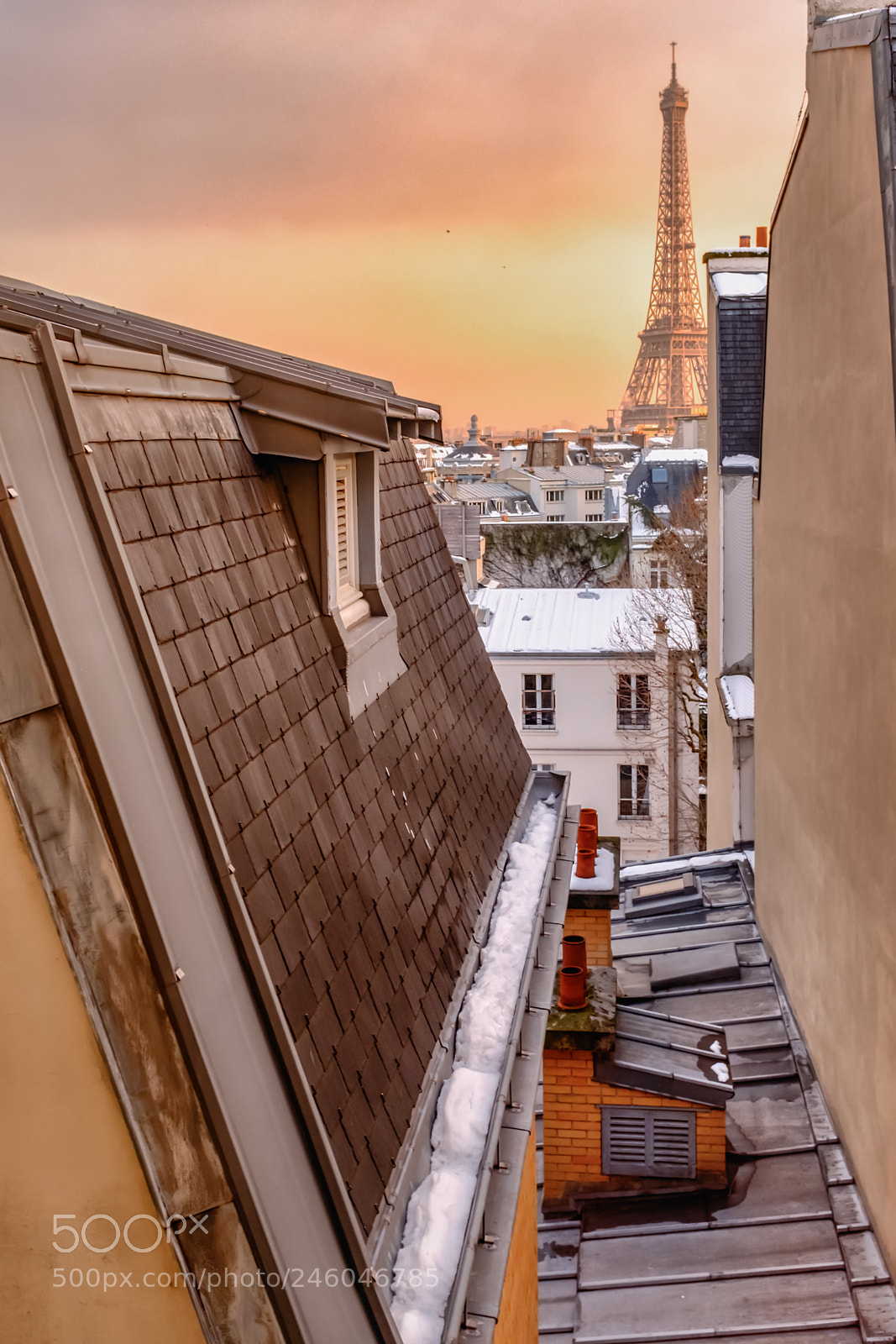 Fujifilm X100T sample photo. Paris rooftops photography