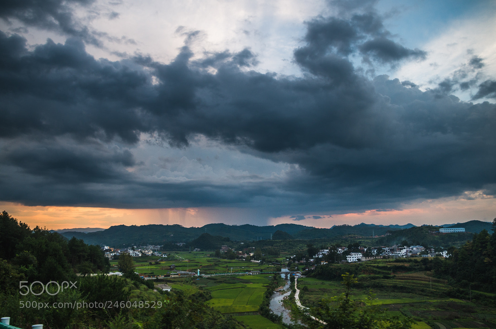 Pentax K-50 sample photo. Sun rain photography