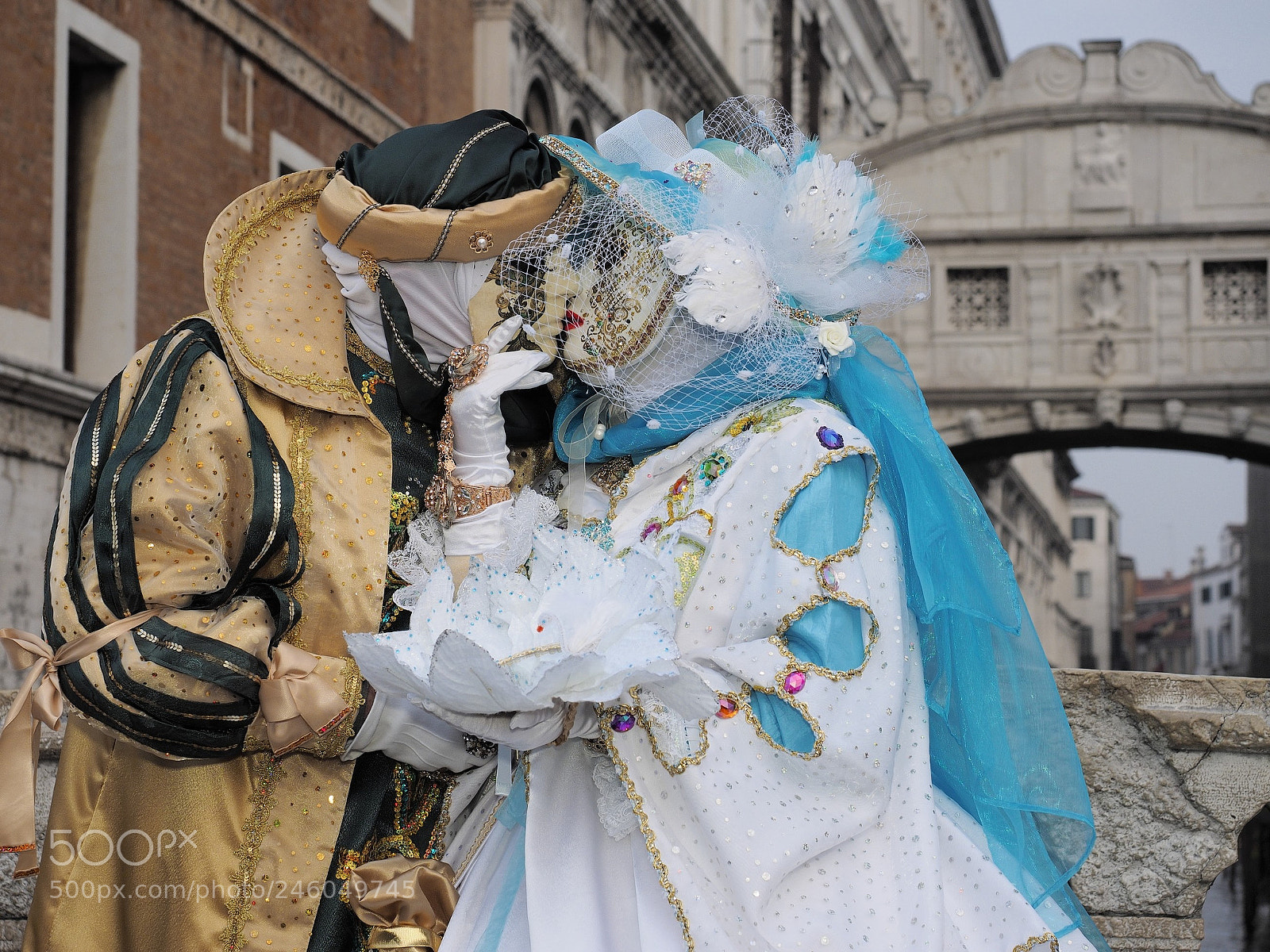 Olympus OM-D E-M1 sample photo. Venice carnival photography