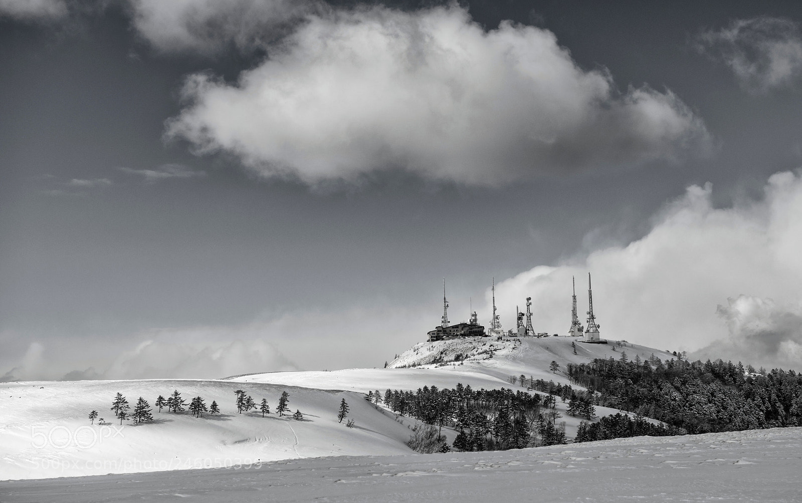 Nikon D600 sample photo. Hilltop hotel and radio photography