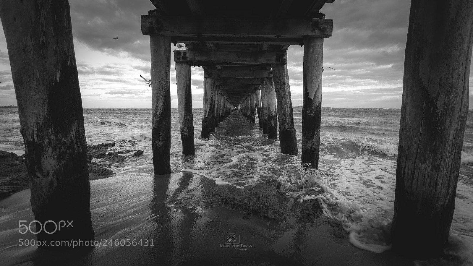 Canon EOS 600D (Rebel EOS T3i / EOS Kiss X5) sample photo. Under the pier photography