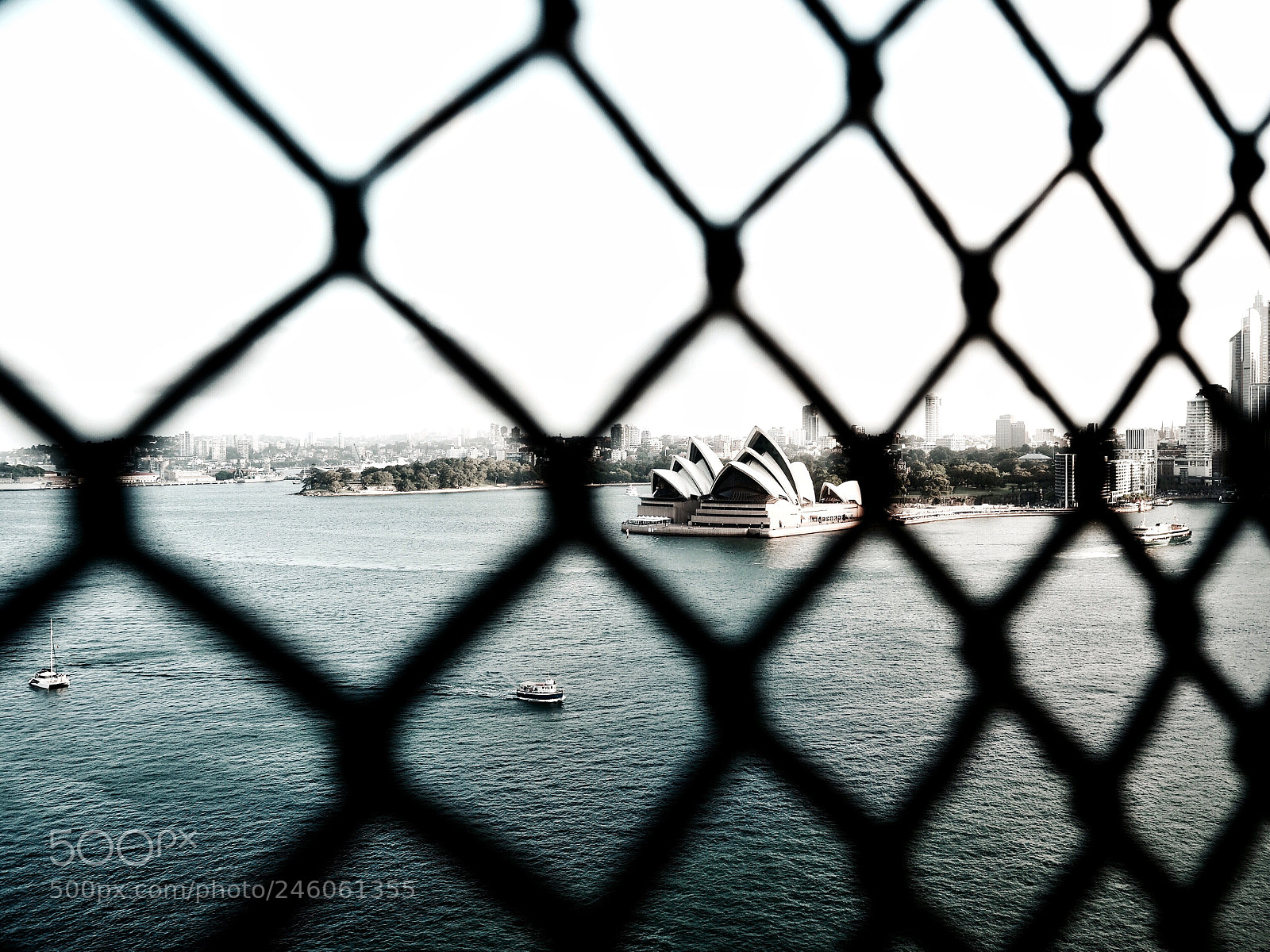 Olympus OM-D E-M5 II sample photo. I love this city. photography