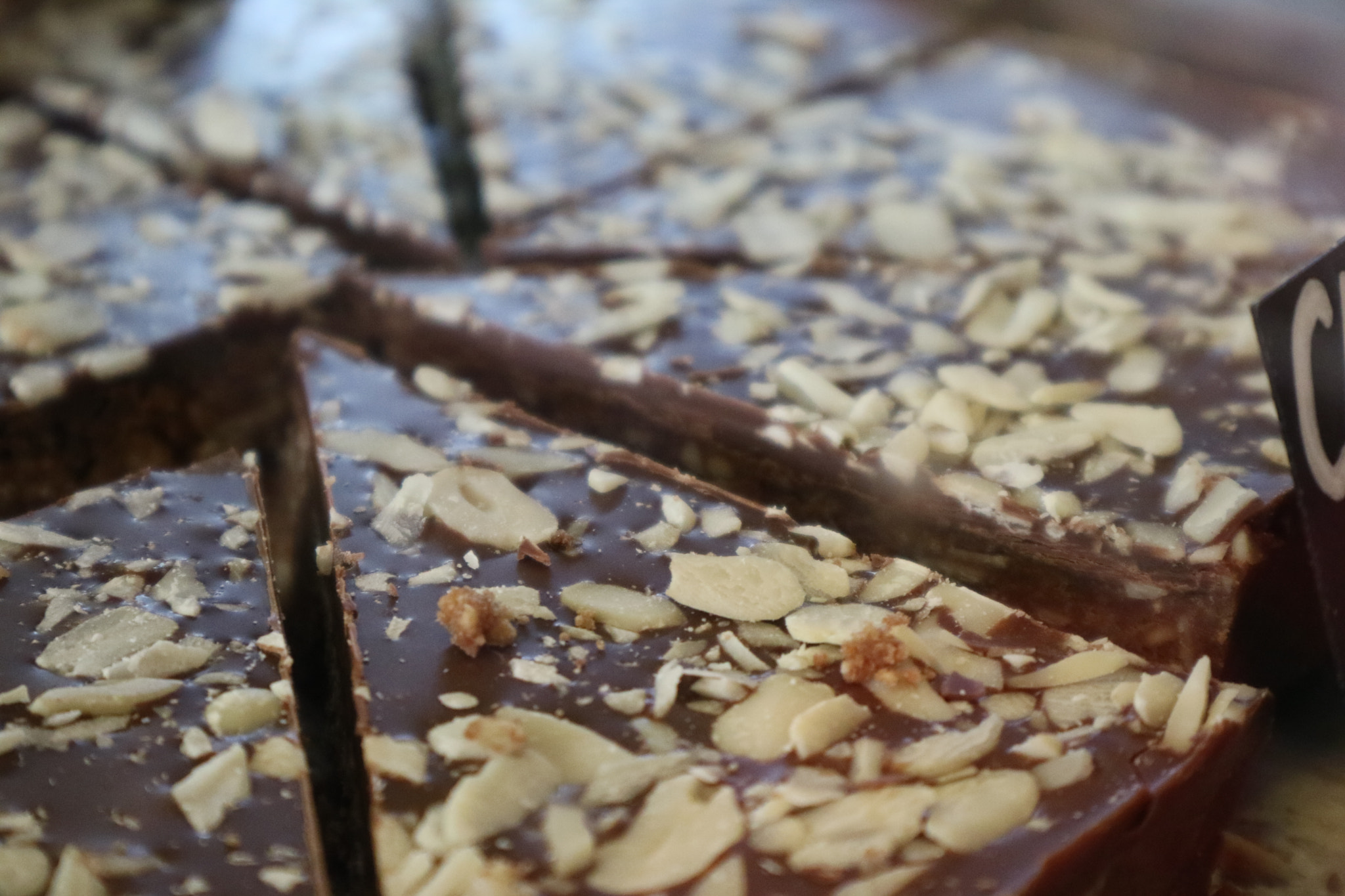 Canon EOS M3 sample photo. Chocolate cake photography