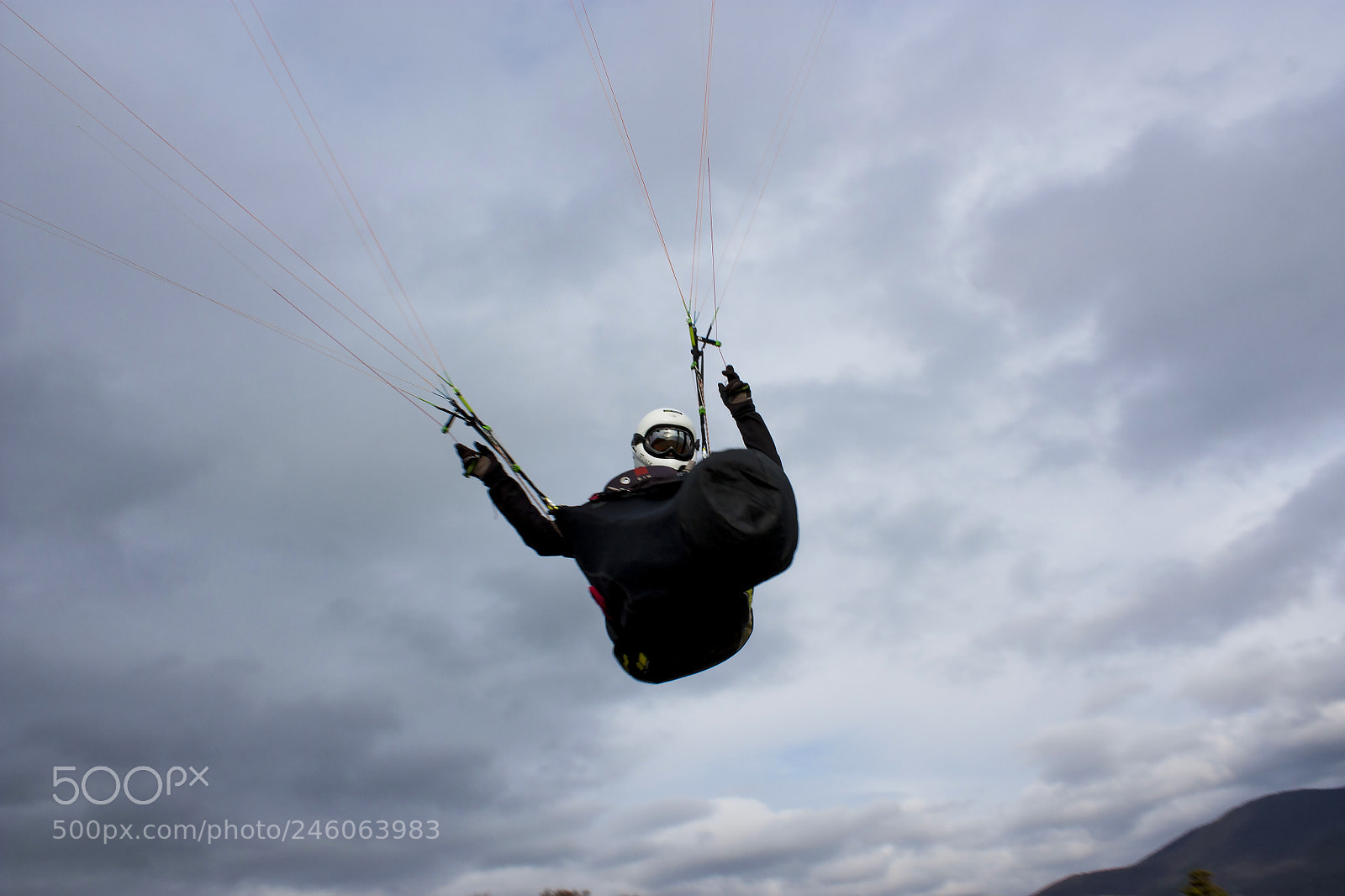 Canon EOS 450D (EOS Rebel XSi / EOS Kiss X2) sample photo. Paraglider photography