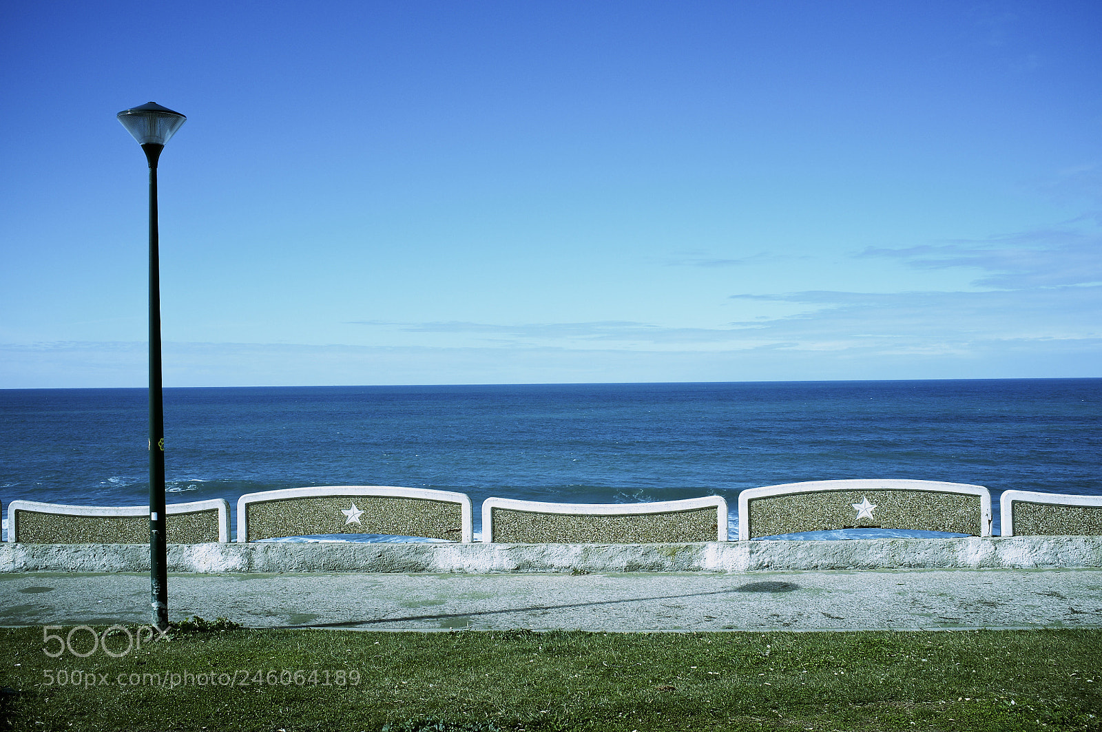 Fujifilm FinePix X100 sample photo. Lamp post and wall photography